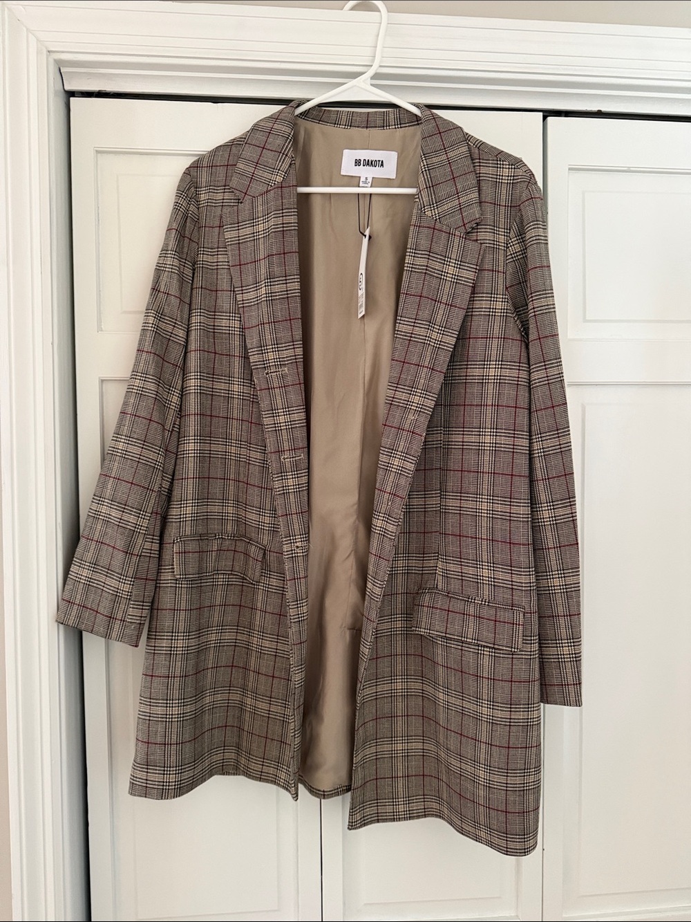 BB Dakota Taupe Plaid Open-Front Blazer with Red Windowpane